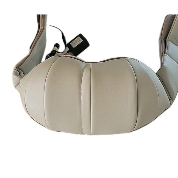 HoMedics NMS-620H Quad-Action Shiatsu Massager for Neck & Shoulders w/Heat Works - Picture 5 of 5